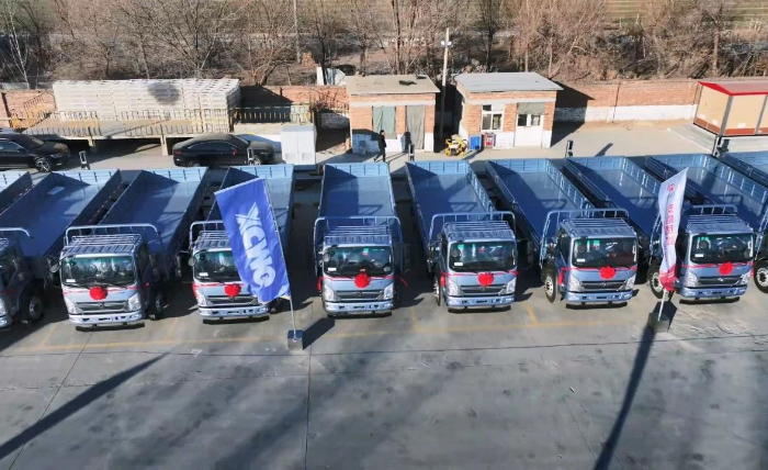 徐工輕卡新能源運輸車批量交付山東客戶